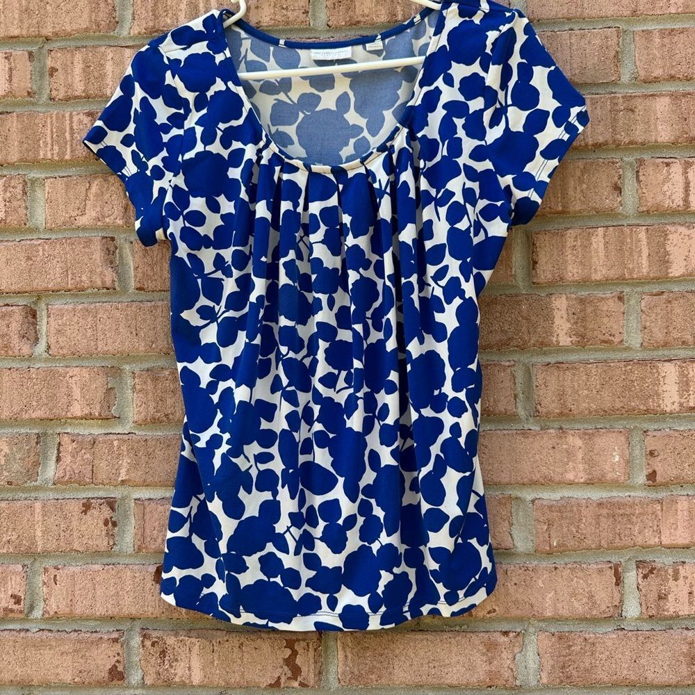 Blue and White Women's Top